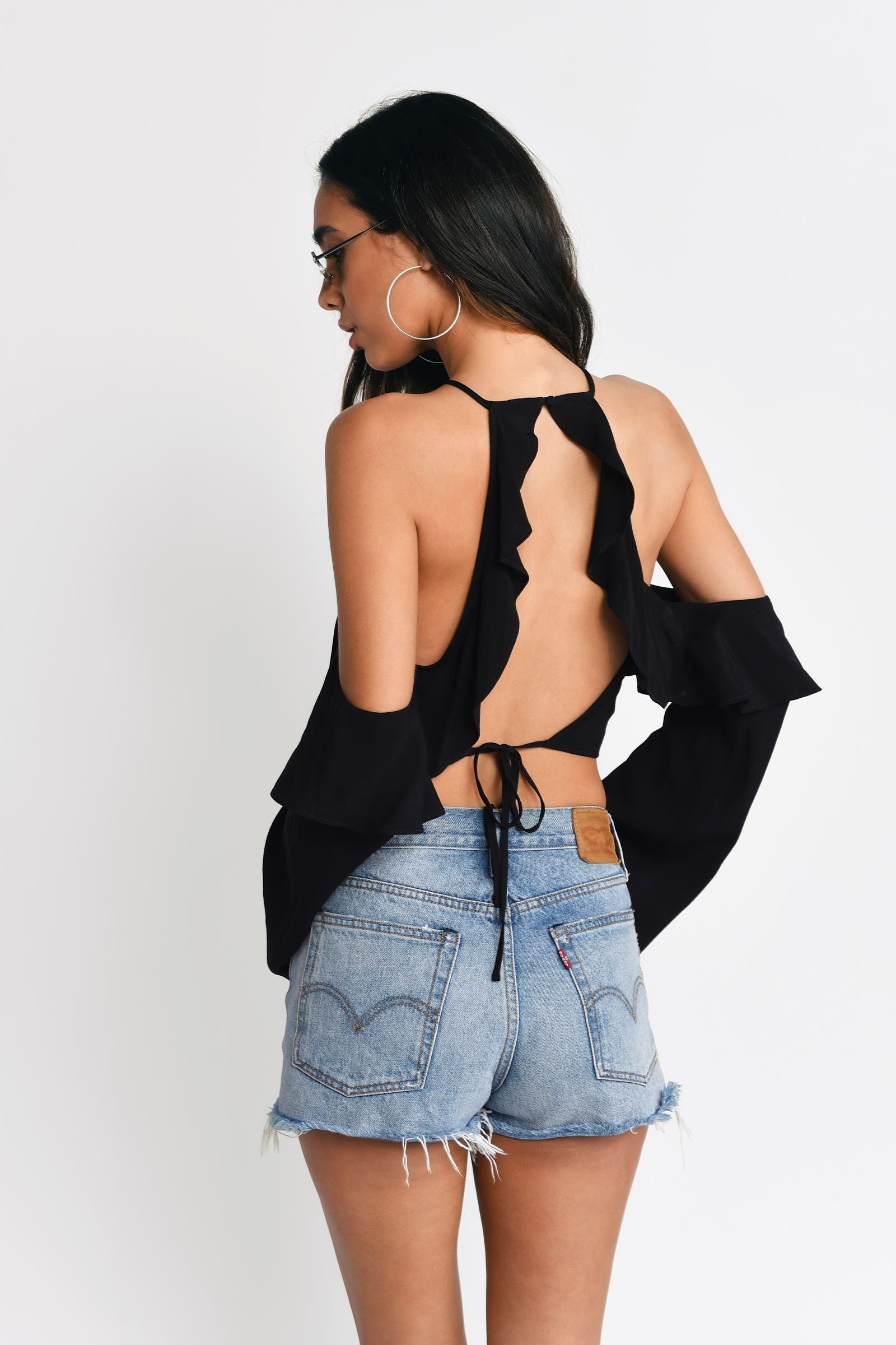 Stretchy Knit Black Halter Blouse main image 0