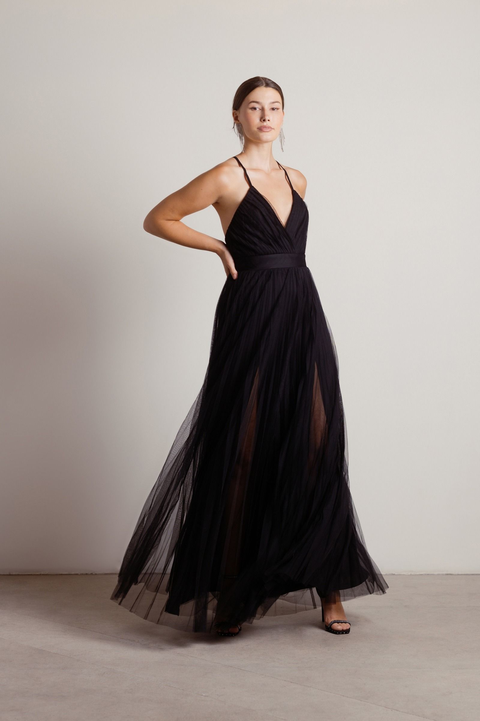pink birthday dresses for women Cute V Neck Short Homecoming Dress Tulle Ruffles Pink Ou Eclipse Sequin Midi Dress Size:Size 2 colour:Black