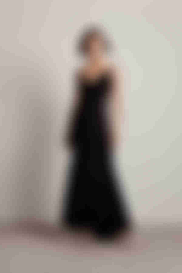 Ariella Backless Mermaid Maxi Dress - Black