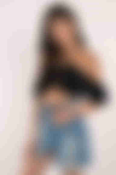 Delilah Crop Top - Black