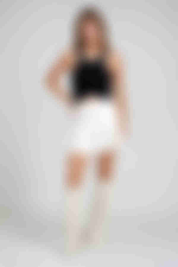 Fresh Frame Ribbed Tank Top - Black