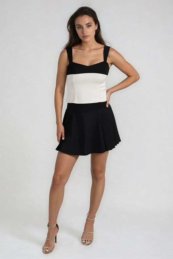 Modern Edge Two-Tone Tank Top - Black/Ivory