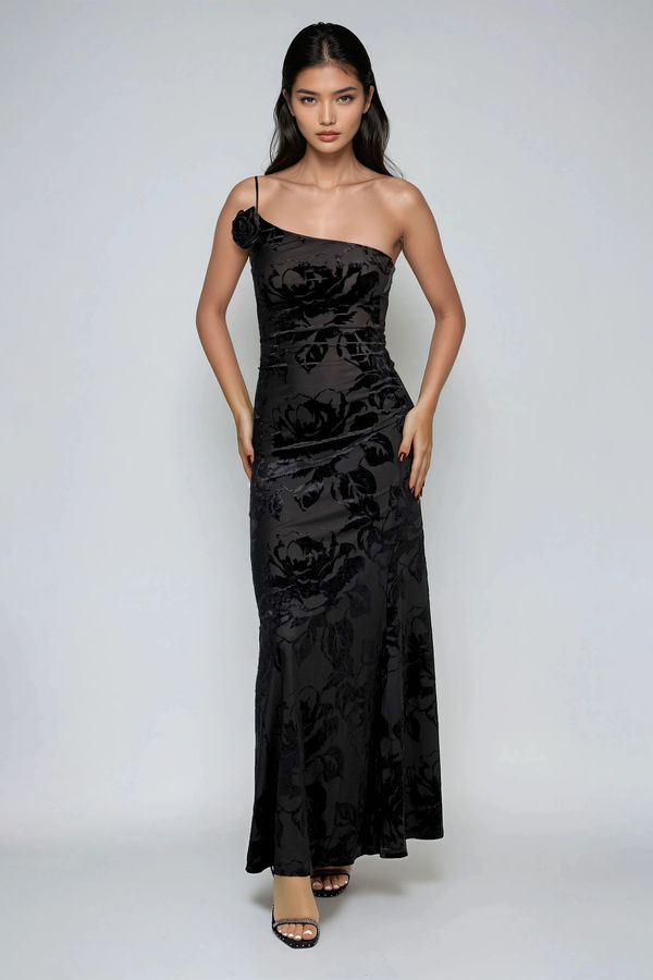 Midnight Bloom Floral Velvet Maxi Dress - Black