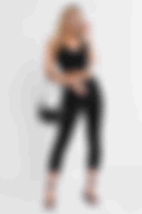 Vista High Rise Jeans - Black