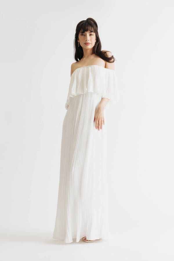 Free Spirited Ivory Pleated Off Shoulder Tube Maxi Short Sleeve Prom Dress