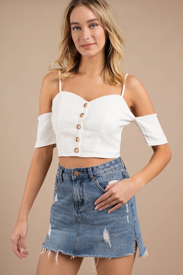 Moon River Mia Ivory Button Front Crop Top