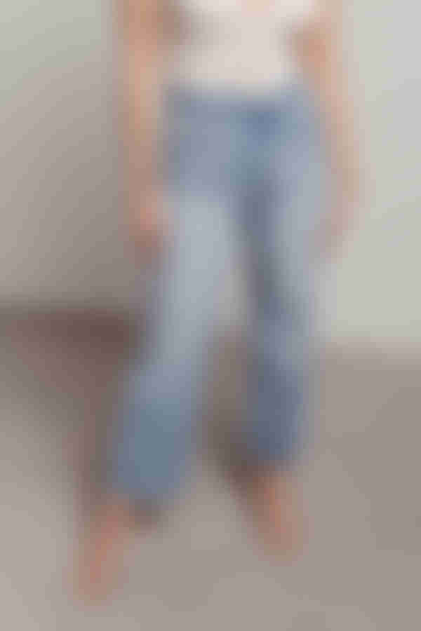 Gramercy Wide Leg Jeans - Light Wash