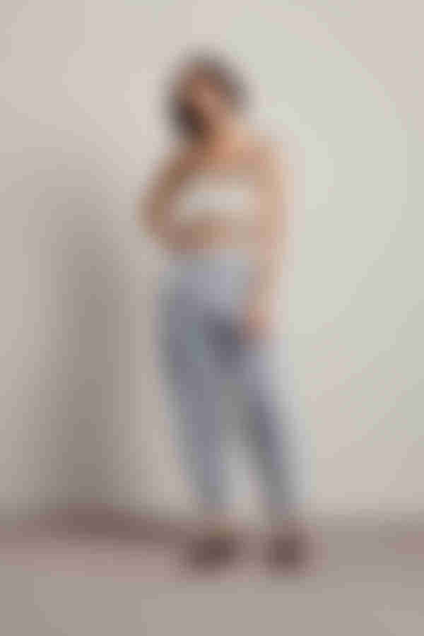 Ladera Heights Tapered Jeans - Light Wash