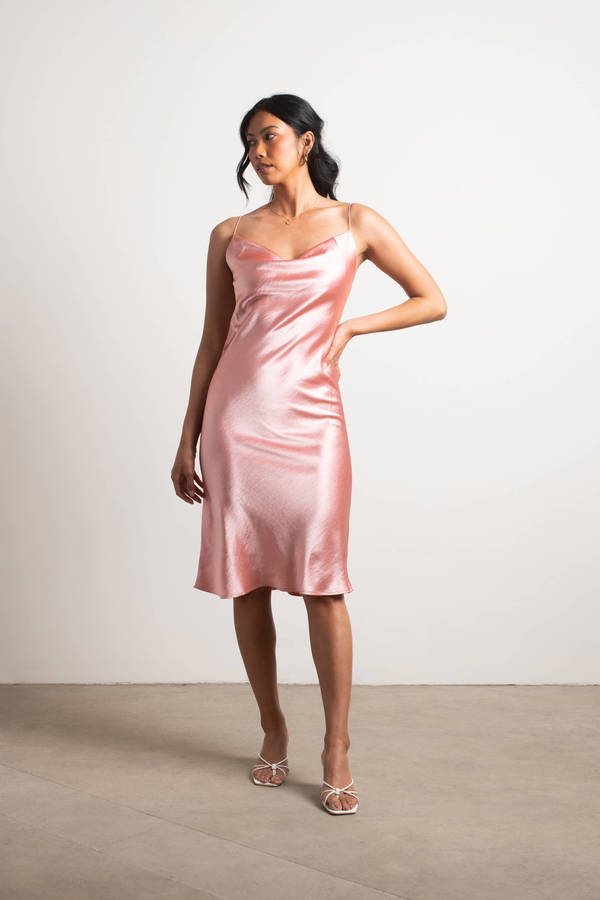 Aeisha coral pink satin dress with side sweep train for hire – Destiny Chic