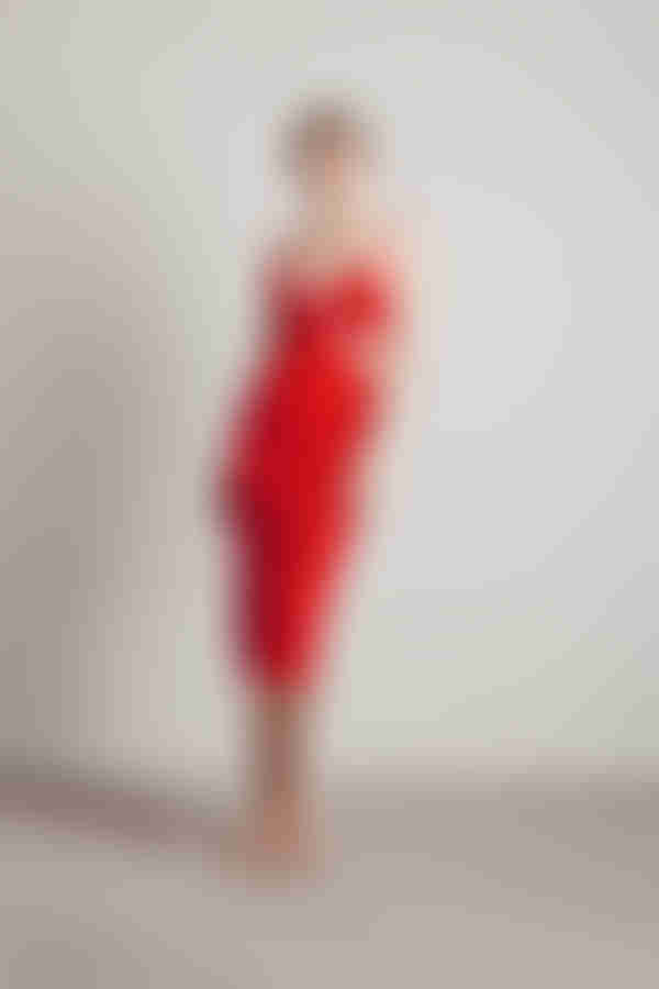 On The Nose Knotted Bust Cutout Midi Dress - Cream