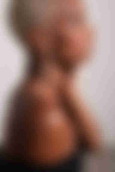 Jaw Dropper Rhinestones Hoop Earrings - Silver