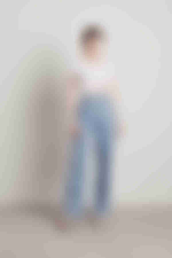 Born And Raised Crop Top - White