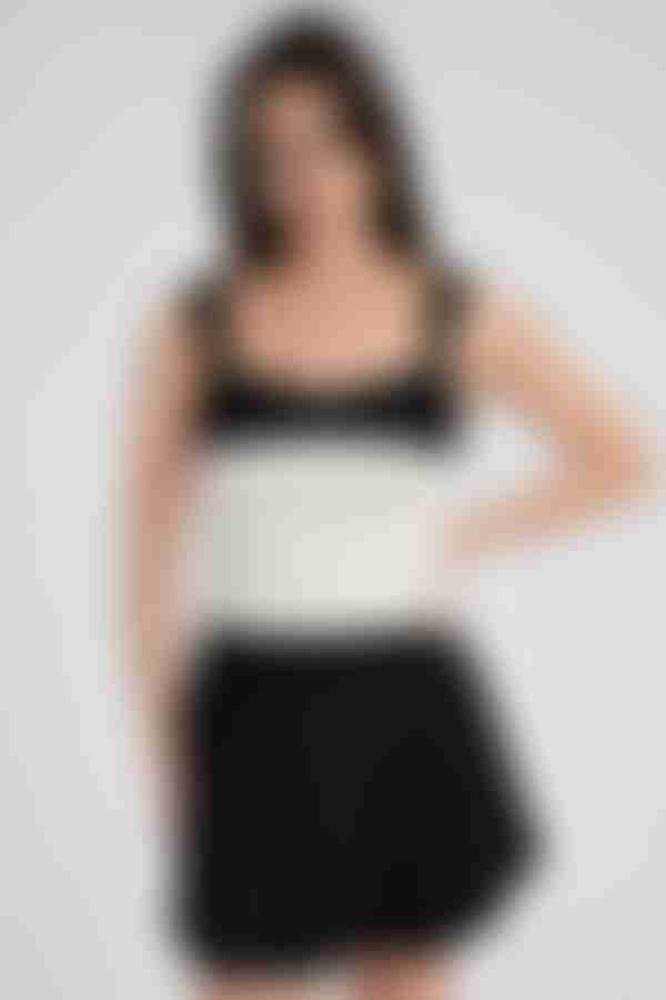 Modern Edge Two-Tone Tank Top - Black/Ivory