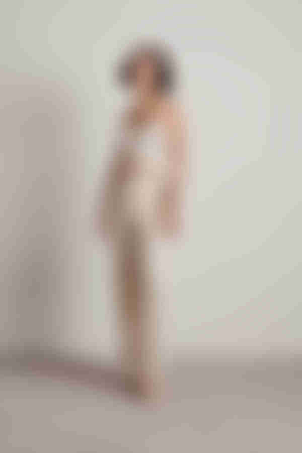 Just Relaxed Crop Top - Cream