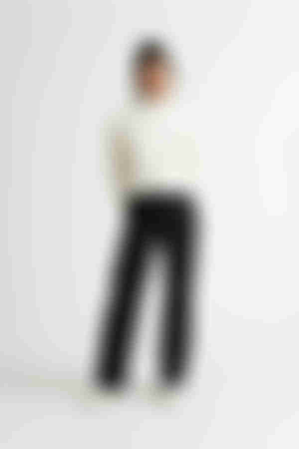 Autumn Skies Turtleneck Sweater - Ivory