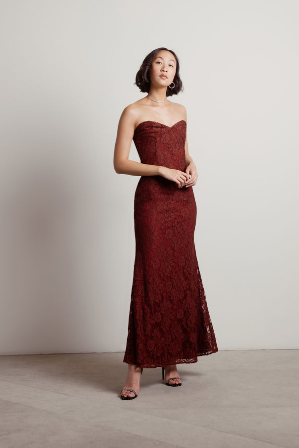 https://img.tobi.com/product_images/md/2/wine-adelyn-strapless-maxi-dress.jpg