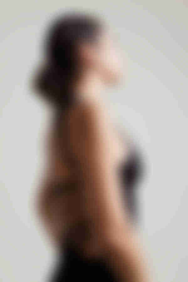 Brianna Open Back Bodycon Mini Dress - Black