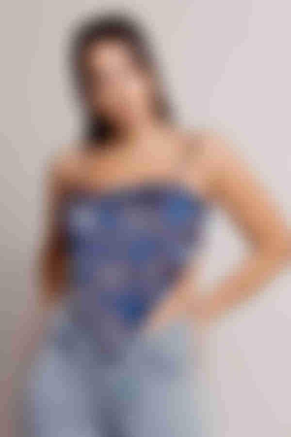 Lasso In Crop Top - Blue