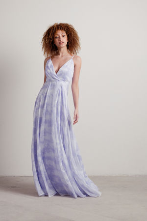 https://img.tobi.com/product_images/sm/1/lavender-whimsical-printed-maxi-dress.jpg