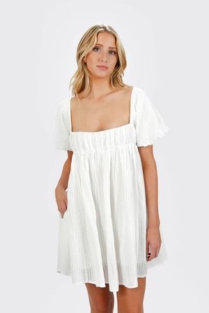 Boho Dress for Women Spaghetti Straps V Neck Crochet Lace Maxi Dresses  Summer Sundress Beach Flowy Sun Dresses Beige : : Clothing, Shoes  & Accessories