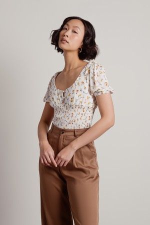 cute blouse tops