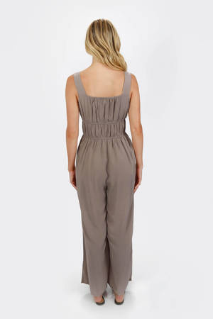 FULL LENGTH SUIT STYLE JUMPSUIT - taupe brown